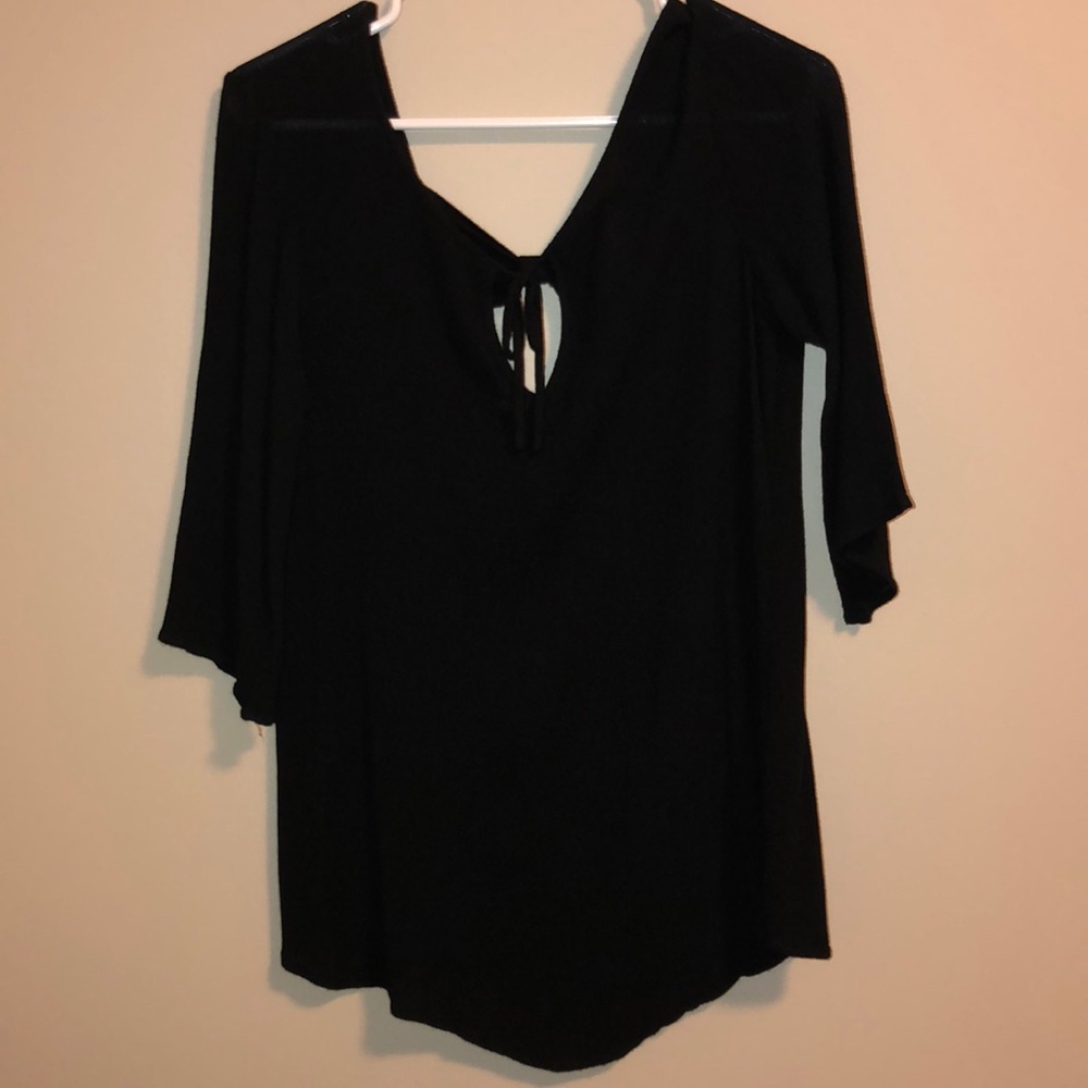 Black shirt